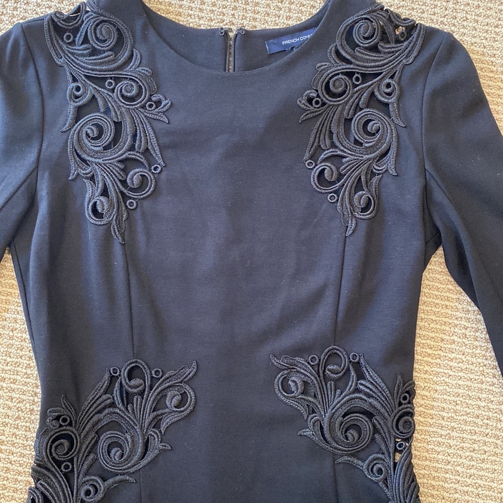 FRENCH CONNECTION BLACK KNIT DRESS WITH SEE THROUGH APPLIQUÉS